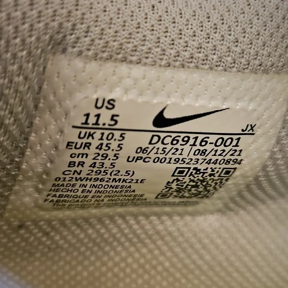 EUC Men's Nike Crater Gray, Blue & Black Sneakers. Size 11.5 - Picture 6 of 8